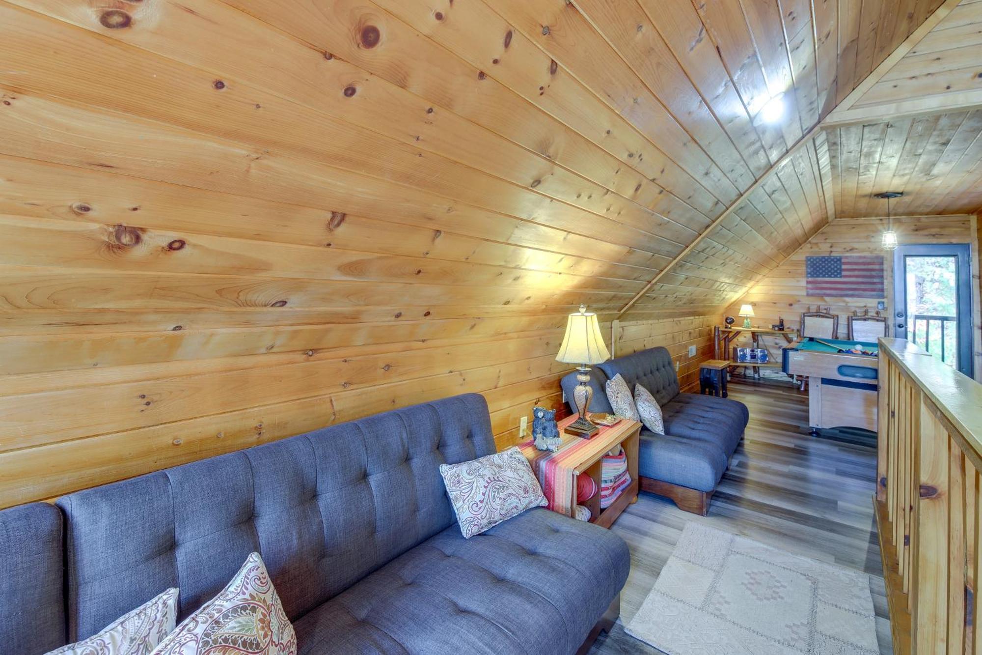 Above And Beyond Pigeon Forge Cabin With Prime Views! المظهر الخارجي الصورة