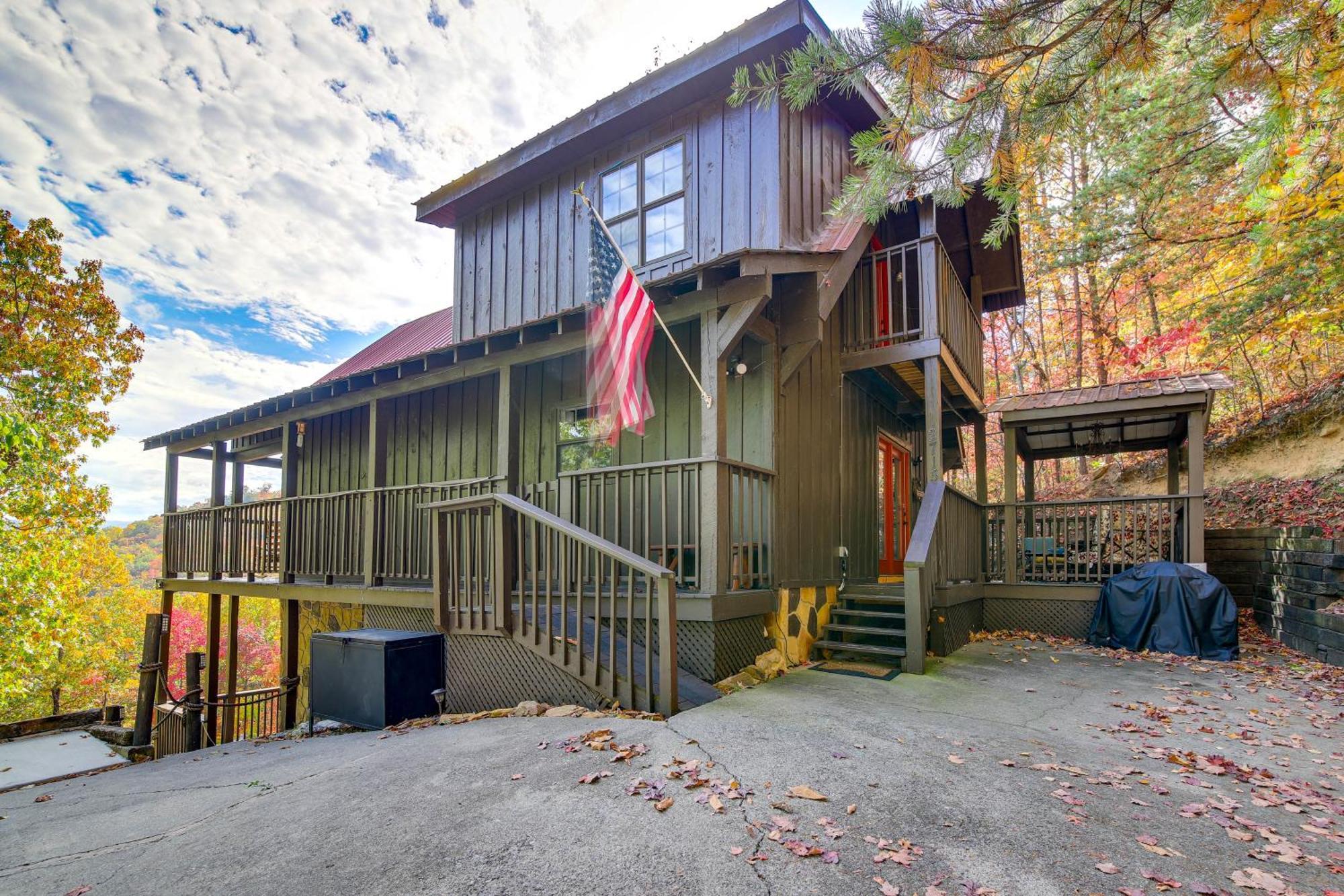 Above And Beyond Pigeon Forge Cabin With Prime Views! المظهر الخارجي الصورة